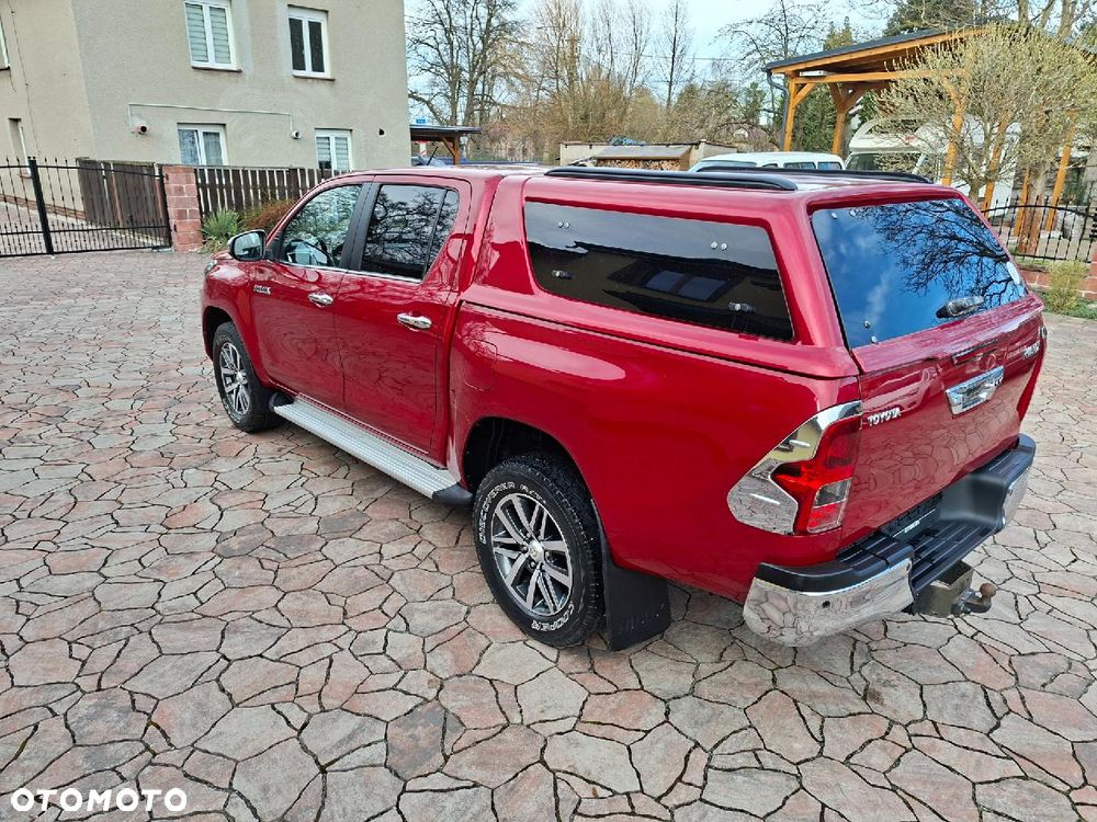 Toyota Hilux 4x4 Double Cab Autm Executive - 8