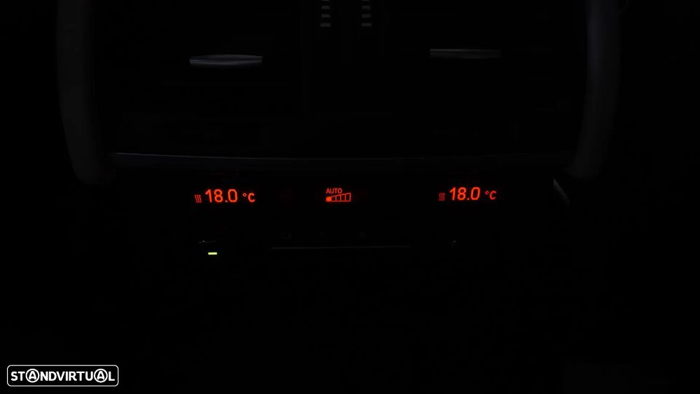 BMW X6 40 d xDrive - 28