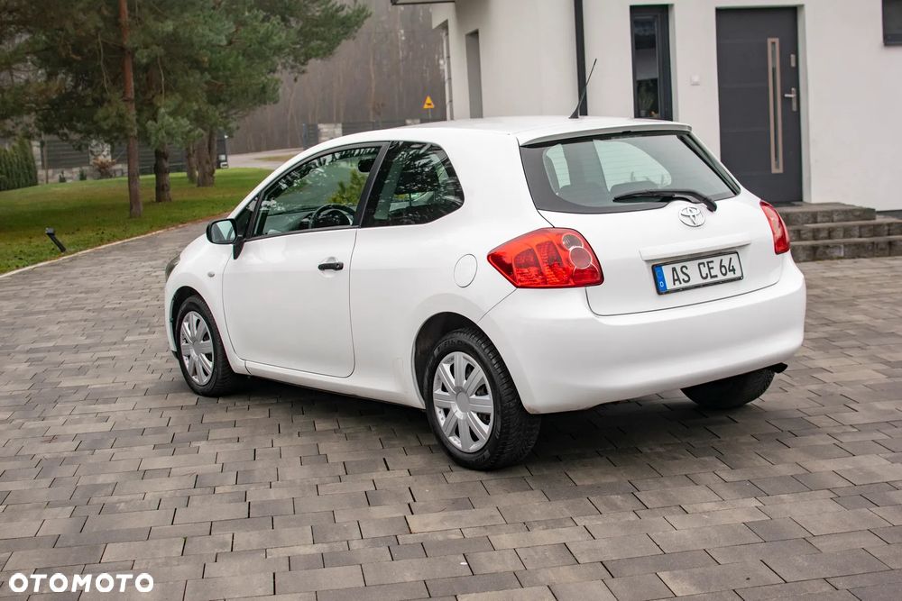 Toyota Auris - 27