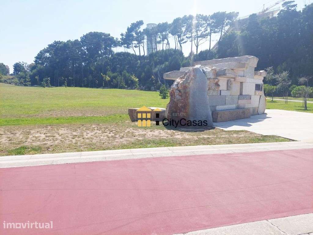 Moradia T4 em Construção | Próxima ao Estuário do Douro e ao Mar - Grande imagem: 4/10