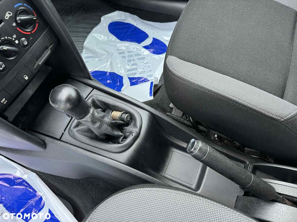 Peugeot 207 1.4 Trendy - 12