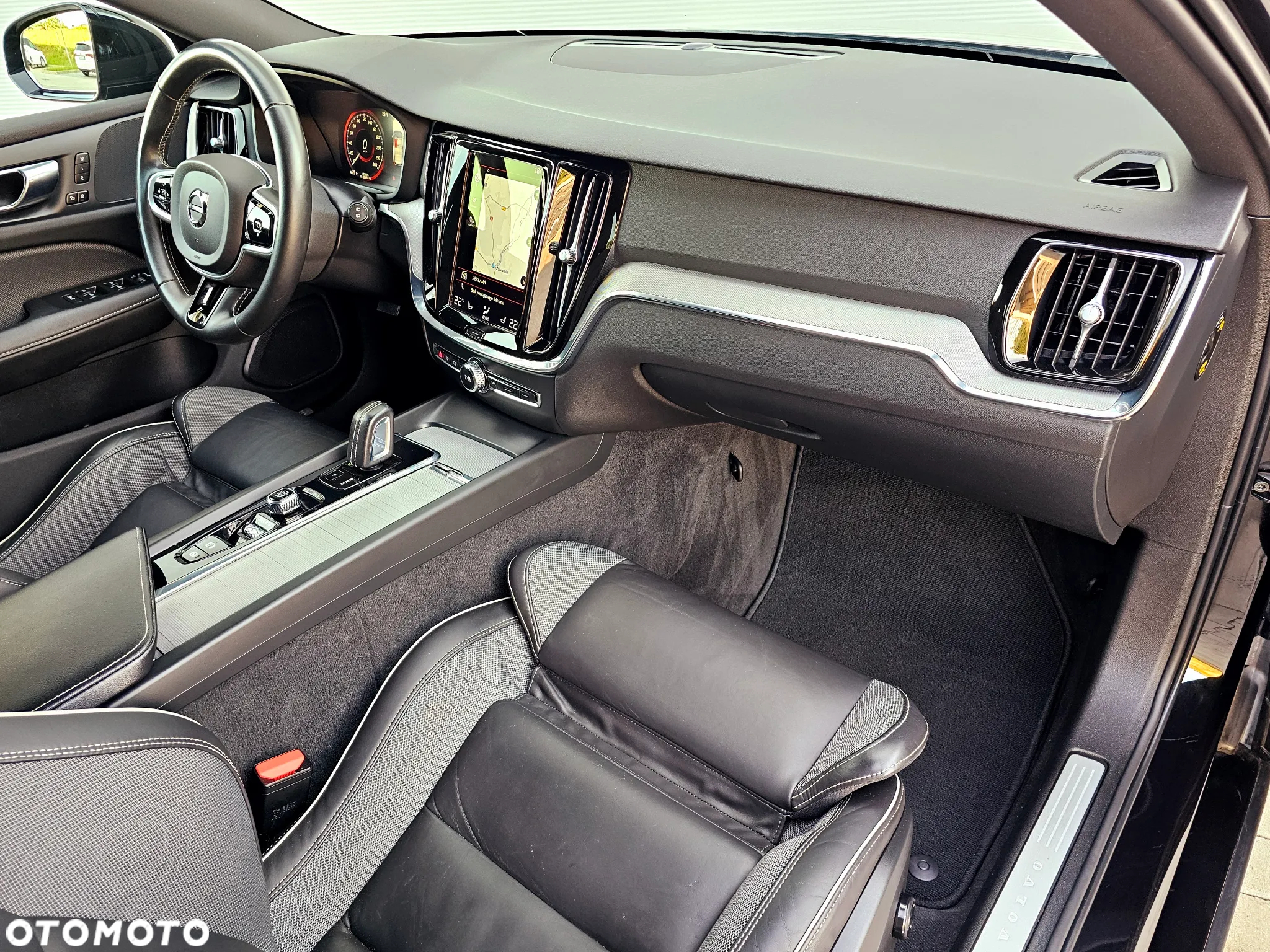 Volvo V60 B4 D Geartronic RDesign - 32