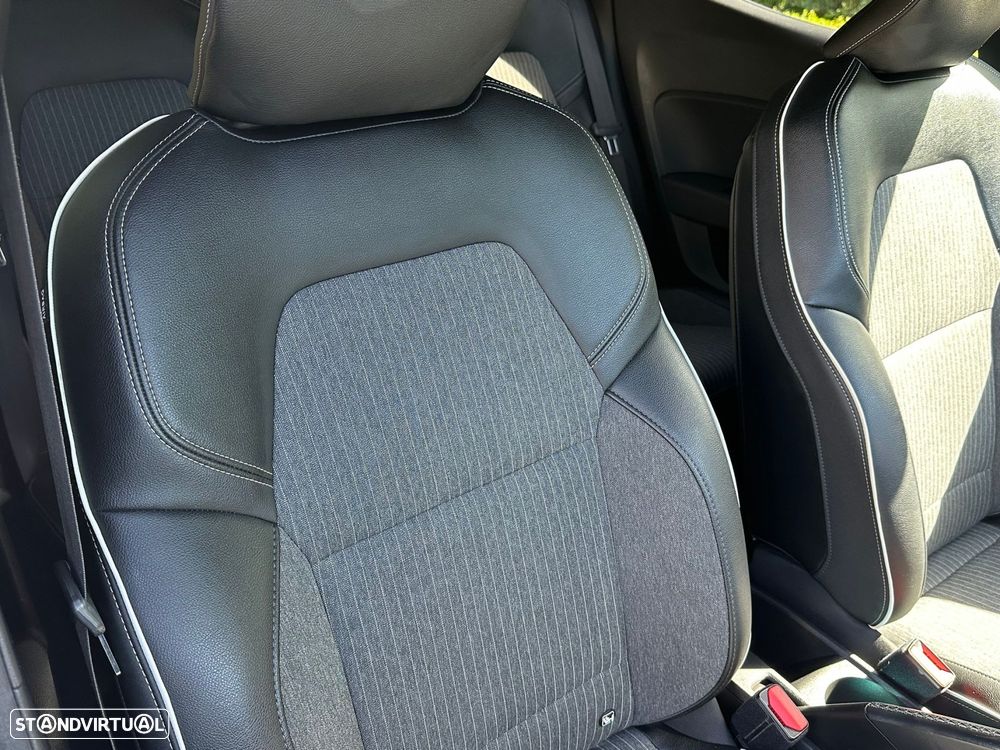 Renault Clio 1.5 Blue dCi Intens - 22