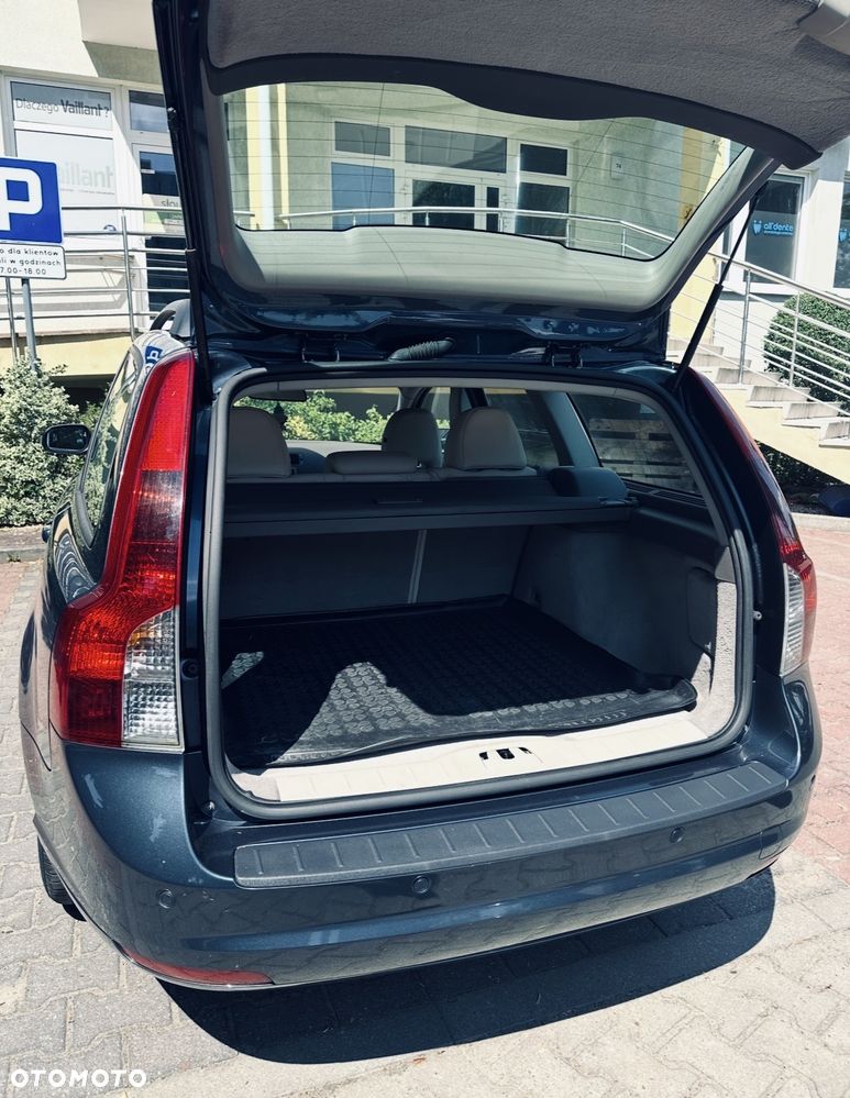 Volvo V50 1.6D DRIVe Momentum - 5