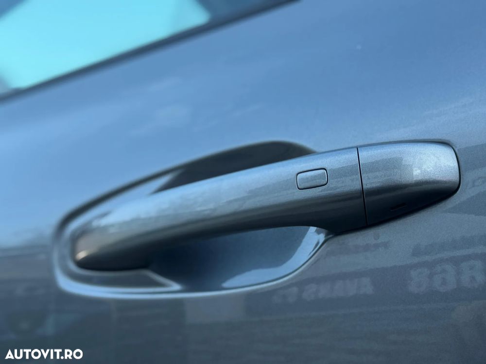 Renault Arkana E-TECH 145 Evolution - 13