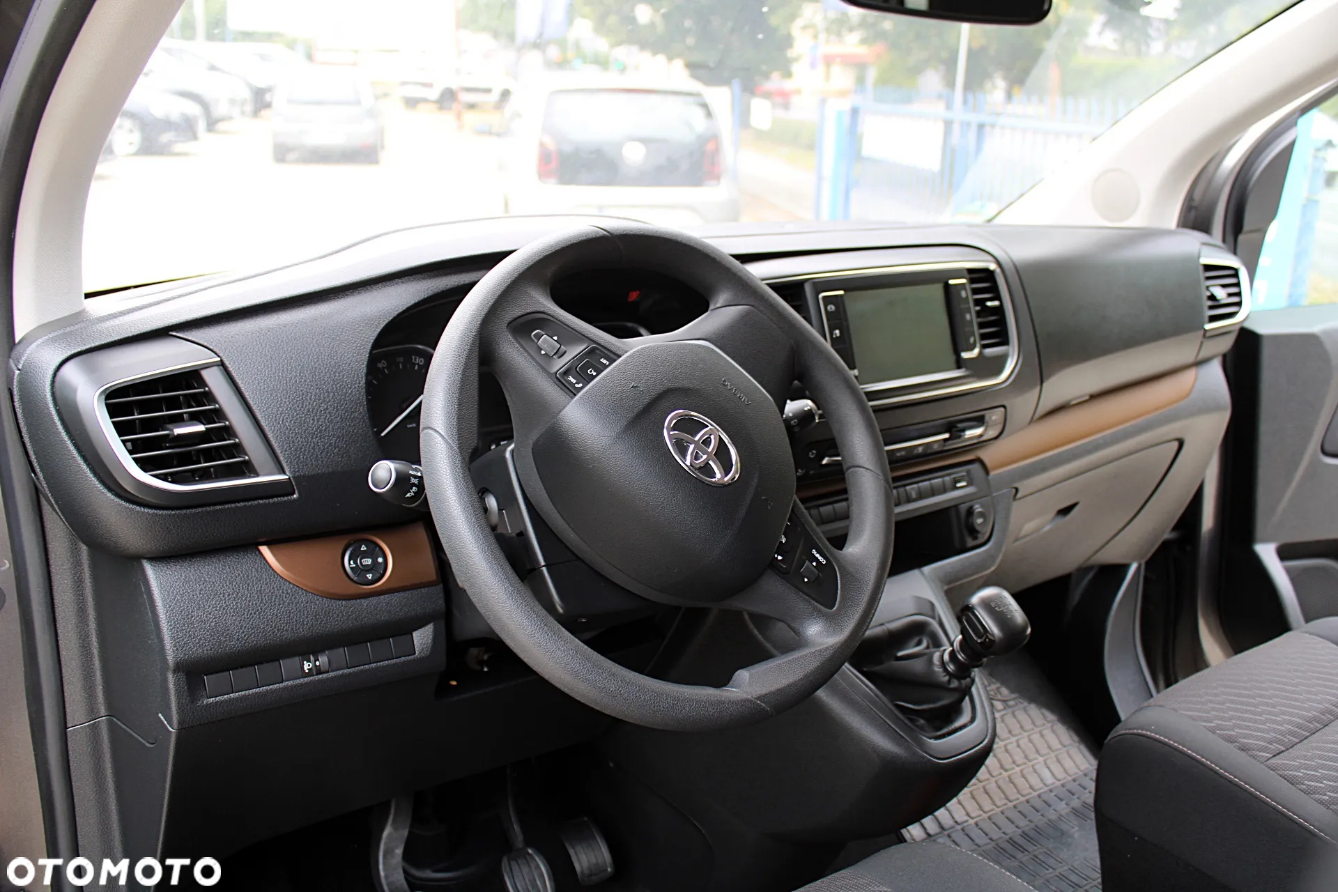 Toyota Proace Verso - 10