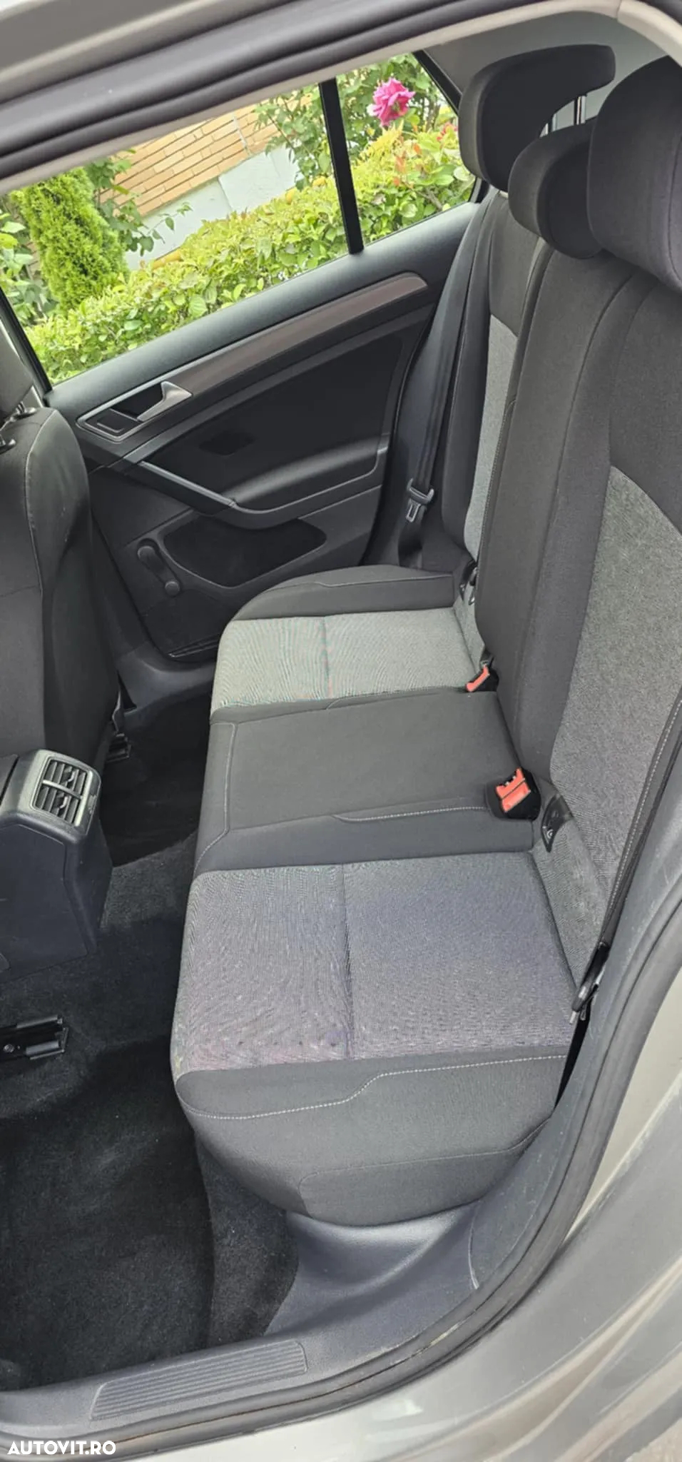 Volkswagen Golf 1.2 TSI BlueMotion Technology Comfortline - 8