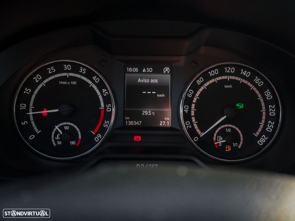 Skoda Octavia Break 2.0 TDI RS DSG - 24