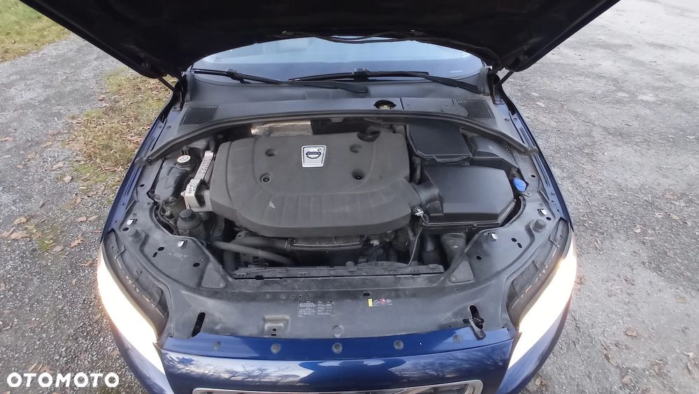 Volvo V70 D4 Ocean Race - 24