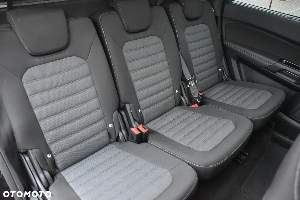 Ford S-Max 2.0 EcoBlue Titanium - 35