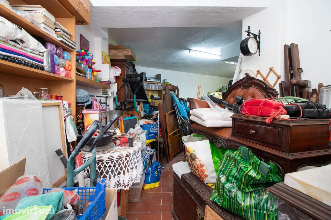 Loja  Venda em Alto do Seixalinho, Santo André e Verderena,Barreiro - Grande imagem: 4/11