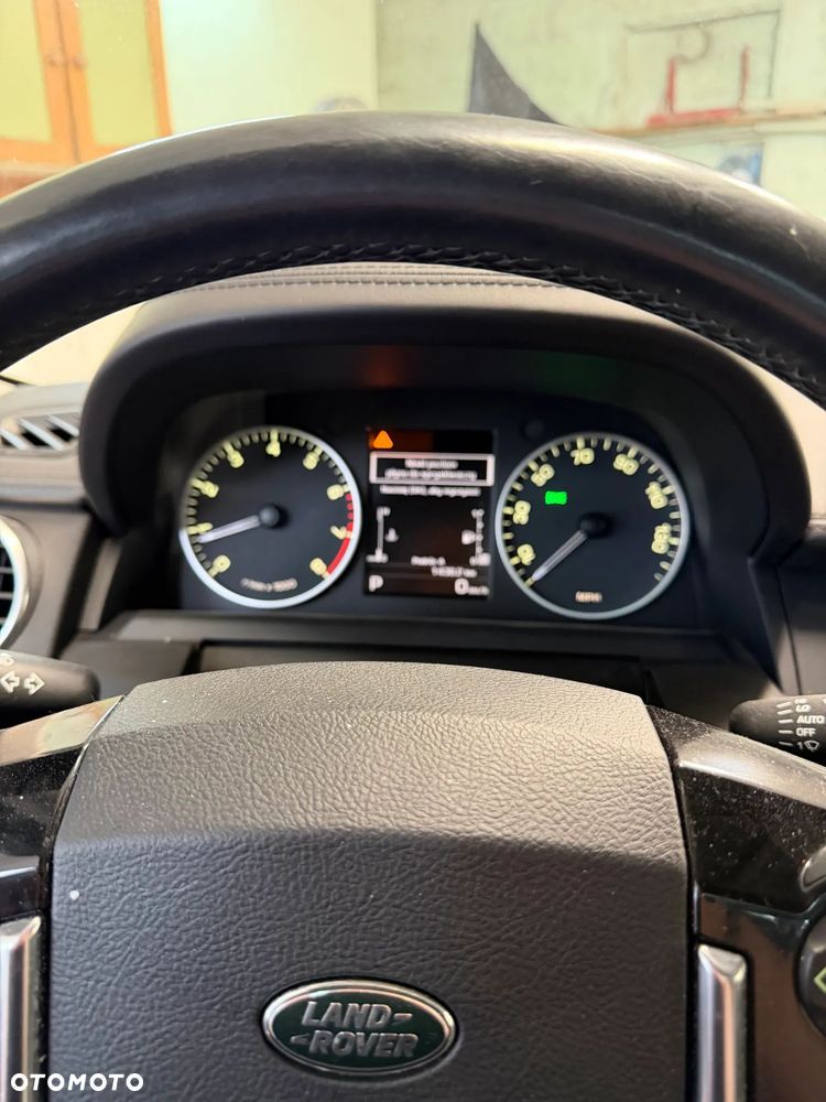 Land Rover Discovery - 16