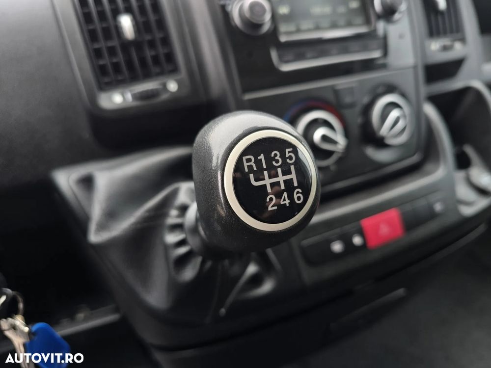 Peugeot Boxer cu LIFT KOFFER L=4.00m - 21