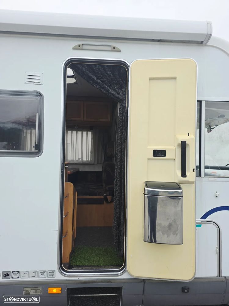 Hymer Classe B B654 - 7