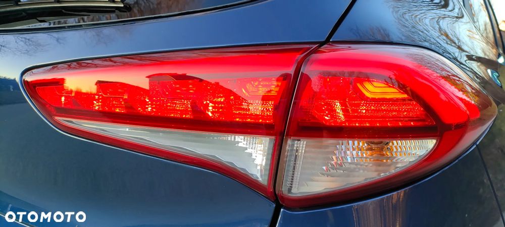 Hyundai Tucson blue 1.7 CRDi 2WD DCT Premium - 28