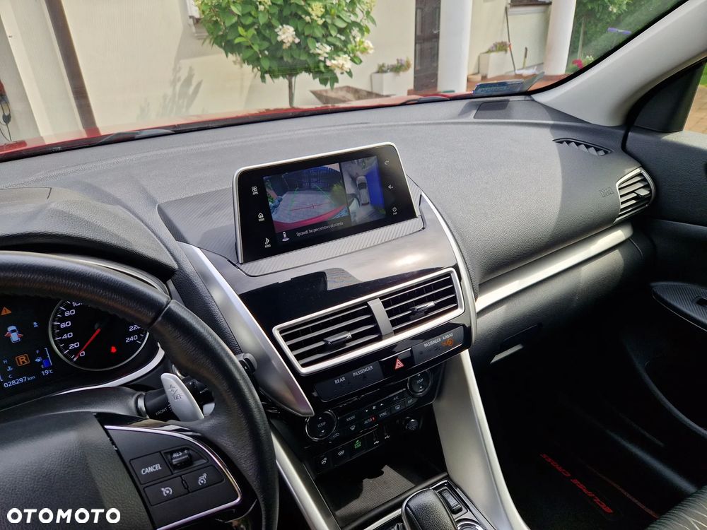 Mitsubishi Eclipse Cross 1.5 T GPF Intense Plus CVT 4WD - 14