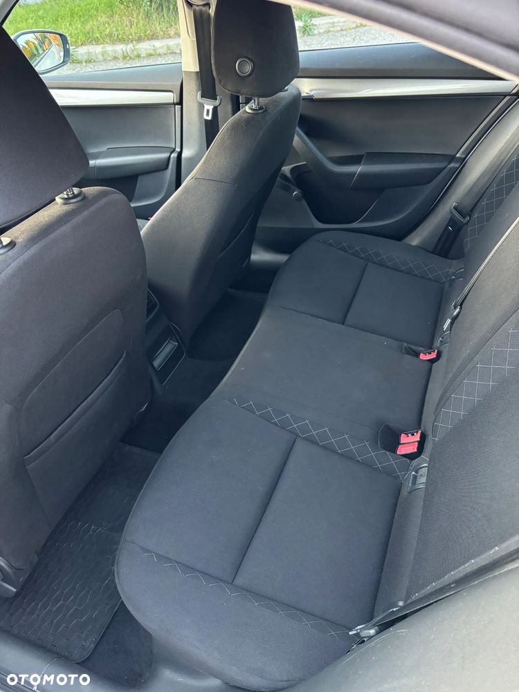 Skoda Octavia 1.6 TDI Style - 15
