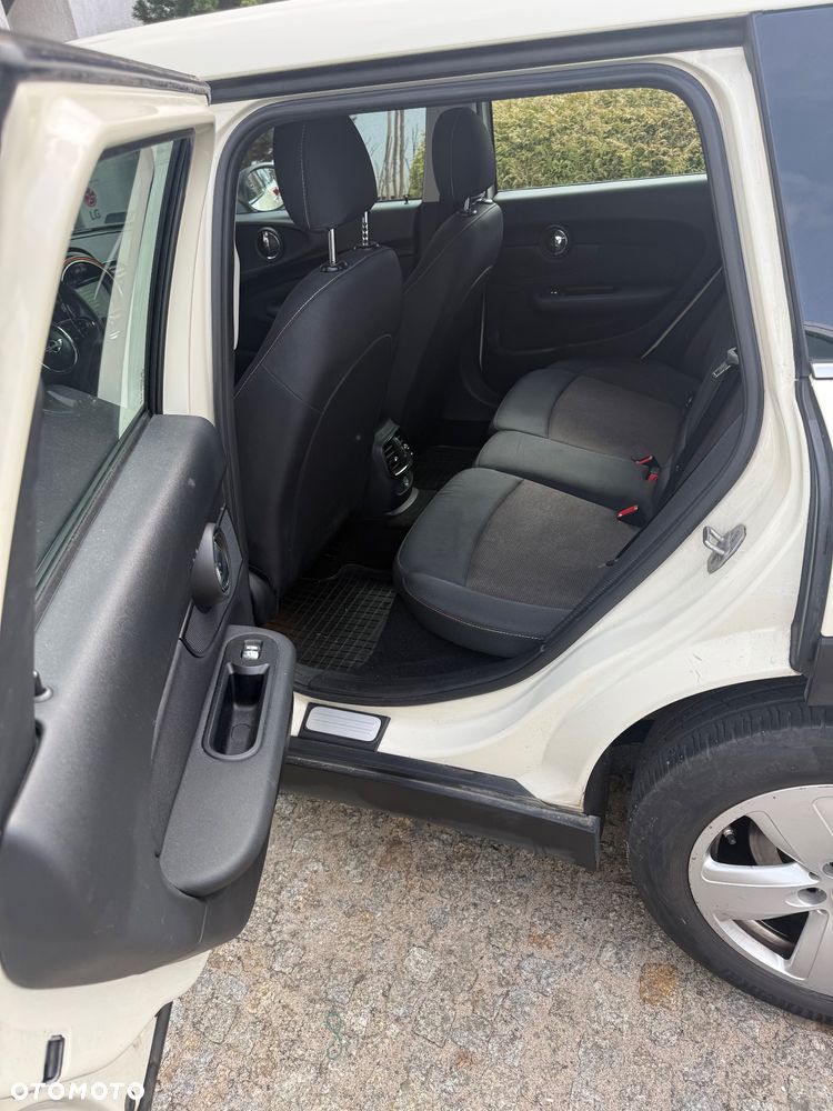 MINI Clubman One D - 10