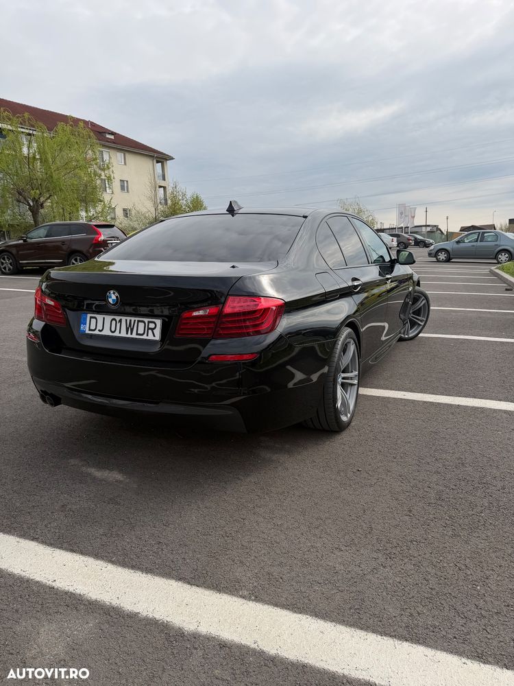 BMW Seria 5 520d Sport-Aut. - 4