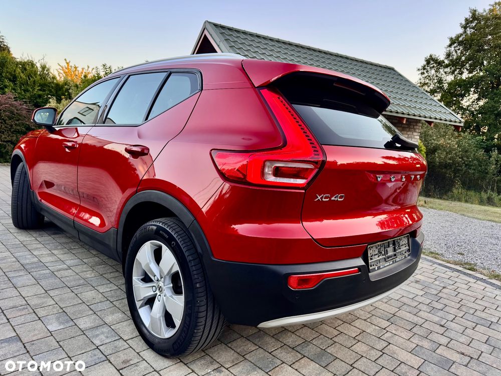 Volvo XC 40 T3 Geartronic Momentum Pro - 7