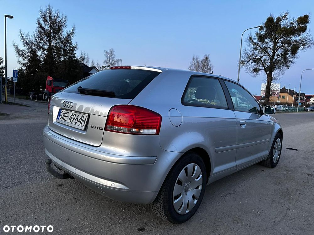 Audi A3 3-drzwiowe - 21