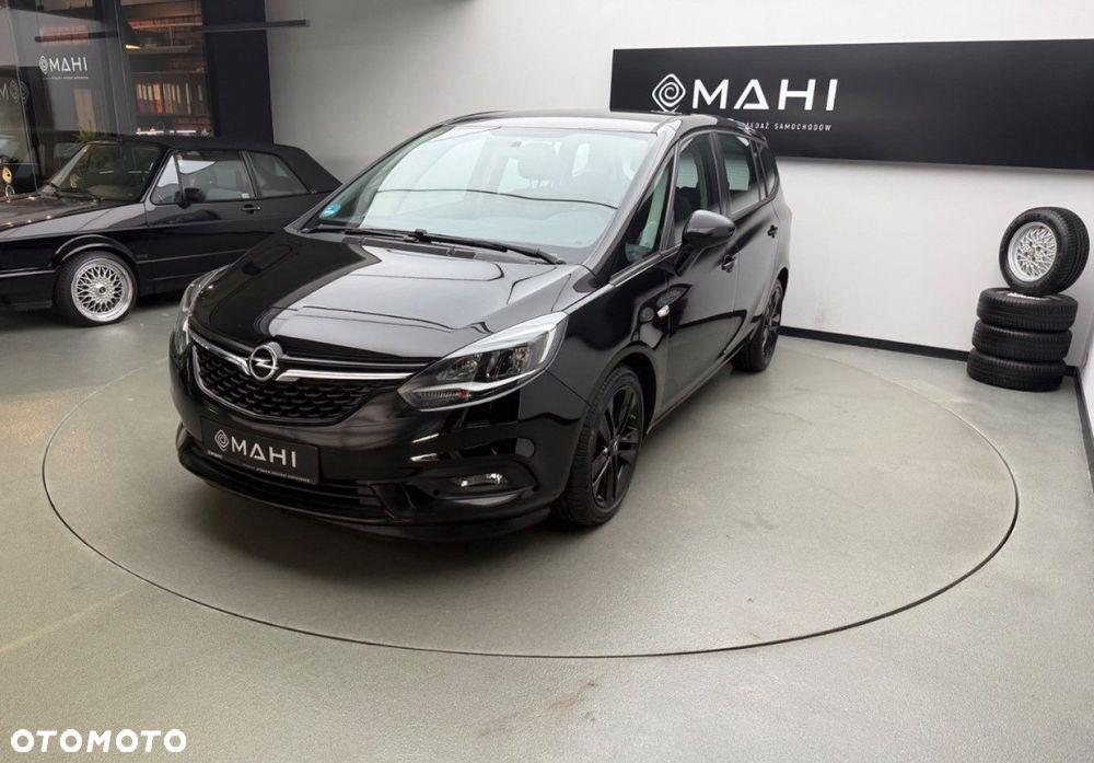 Opel Zafira 2017