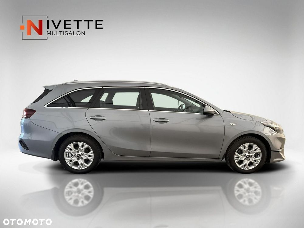 Kia Ceed - 8