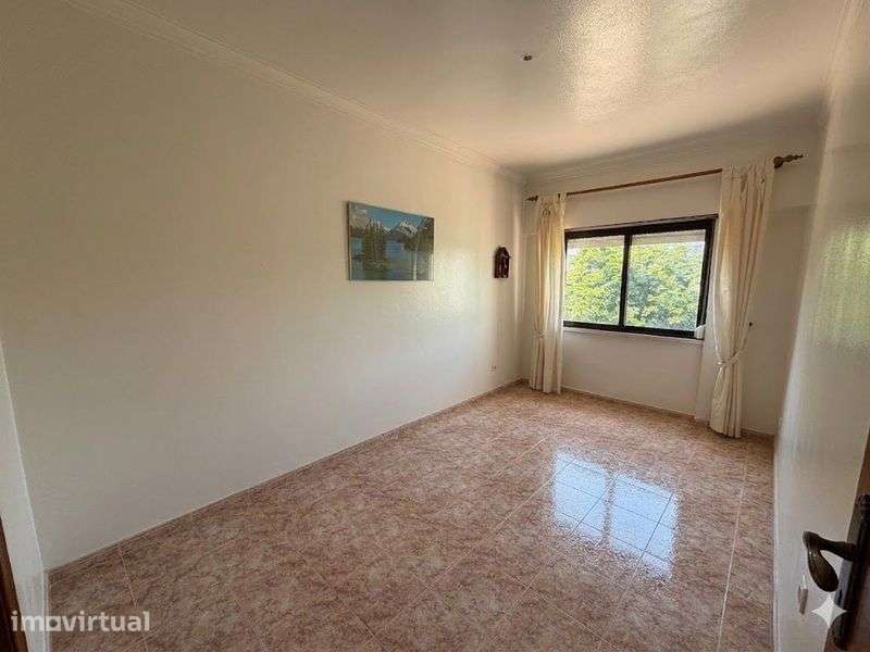 Apartamento T3 em Amora - Grande imagem: 2/12