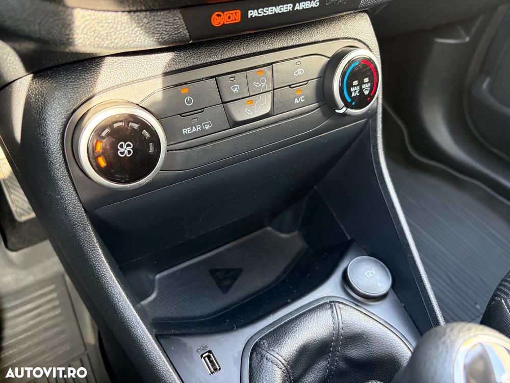 Ford Fiesta 1.0 EcoBoost Active - 27