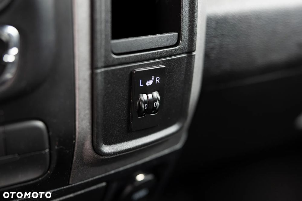 RAM 1500 - 30