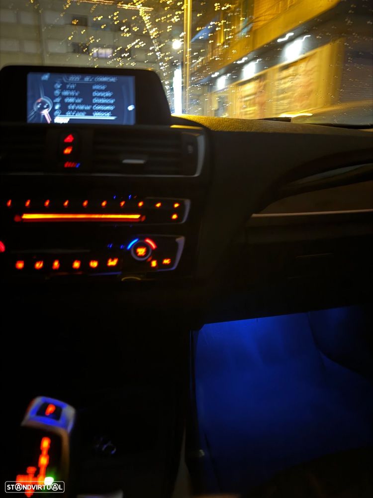 BMW 116 d Line Urban Auto - 15