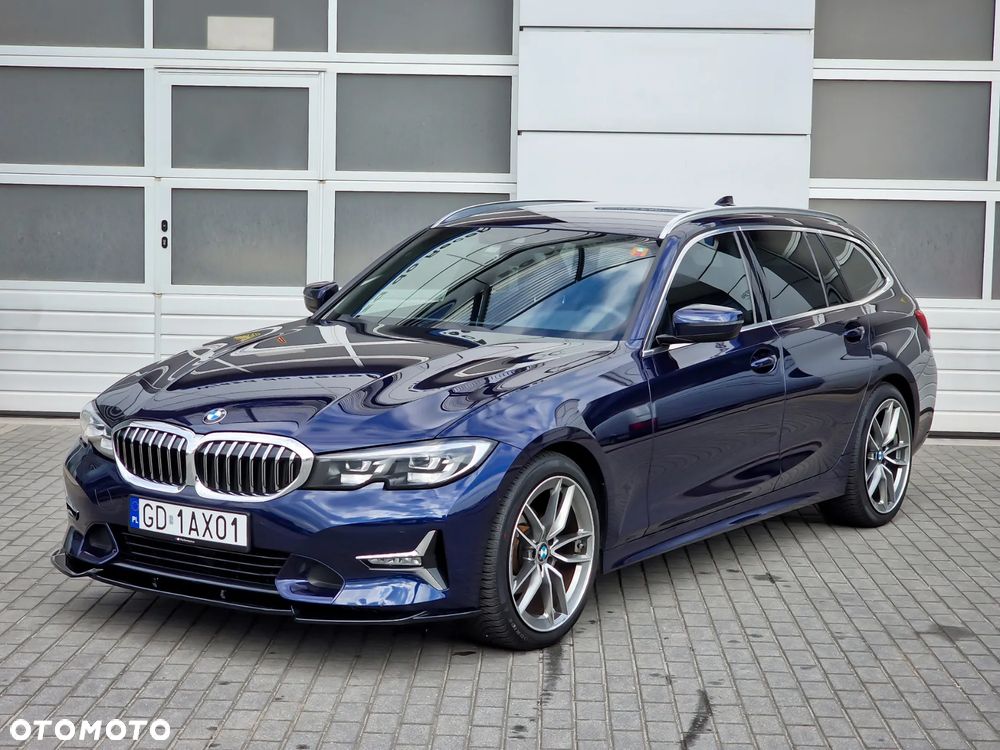 BMW Seria 3 320d xDrive mHEV - 1