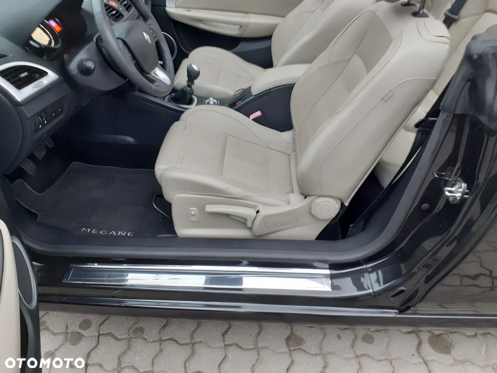 Renault Megane TCe 130 Dynamique - 16