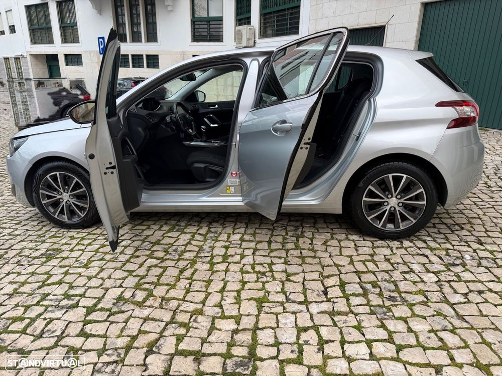 Peugeot 308 125 THP Allure - 8