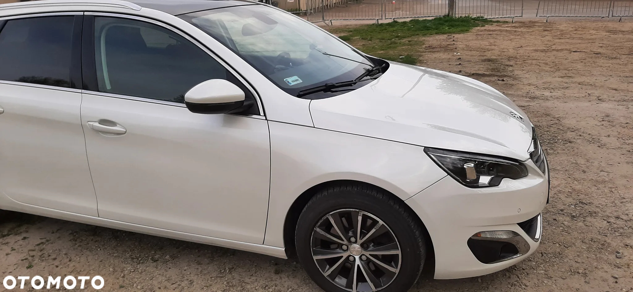 Peugeot 308 2.0 BlueHDi Allure S&S - 8