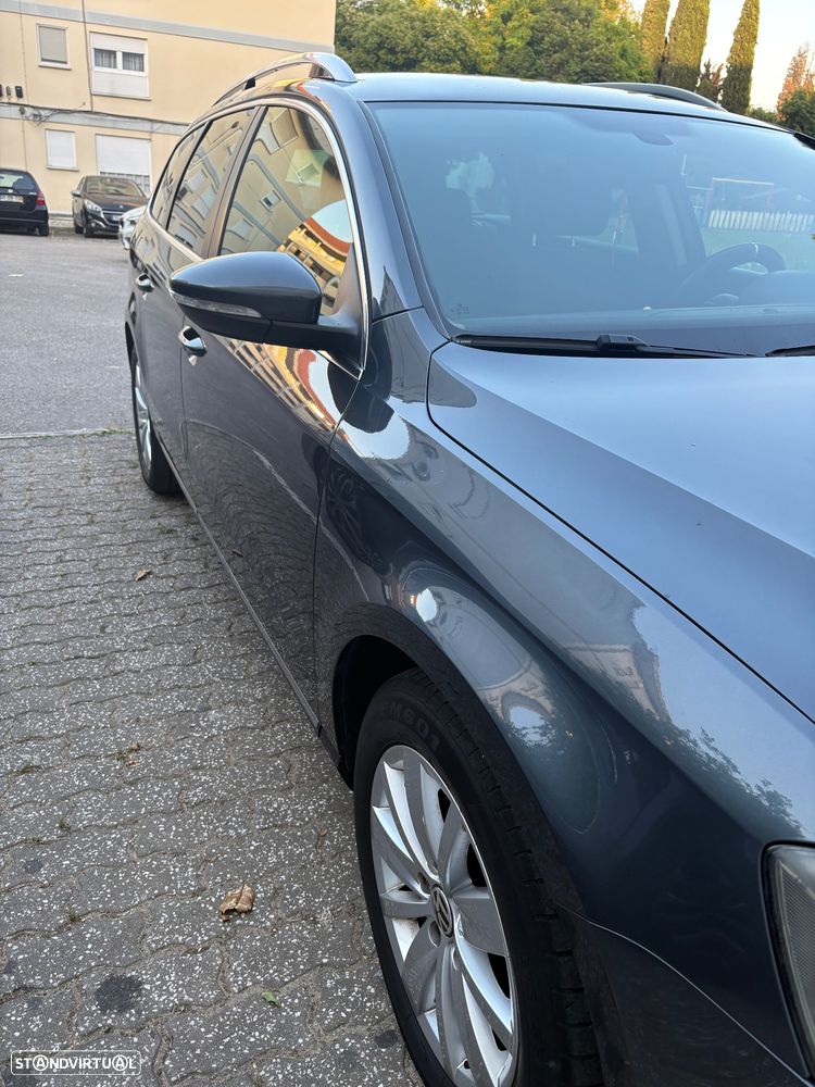 VW Passat Variant 1.6 TDI DPF BlueMotion Comfortline - 7