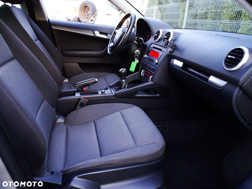 Audi A3 Sportback - 18