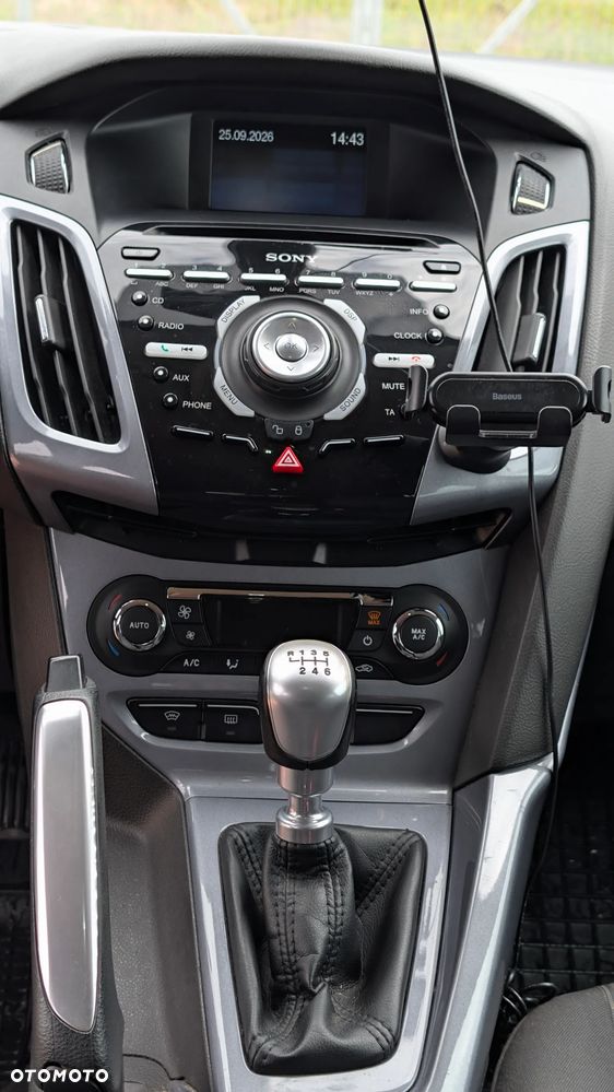 Ford Focus - 16