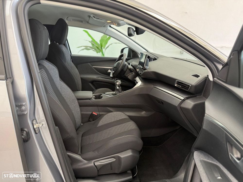 Peugeot 3008 1.5 BlueHDi Allure - 6