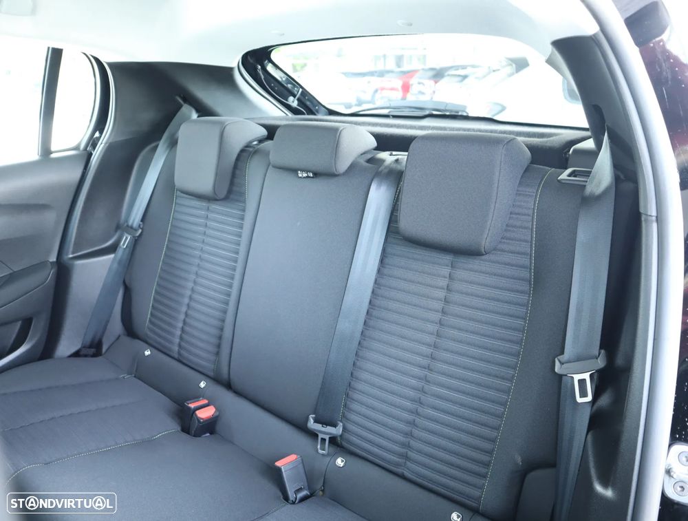 Peugeot 208 1.2 PureTech Active - 23