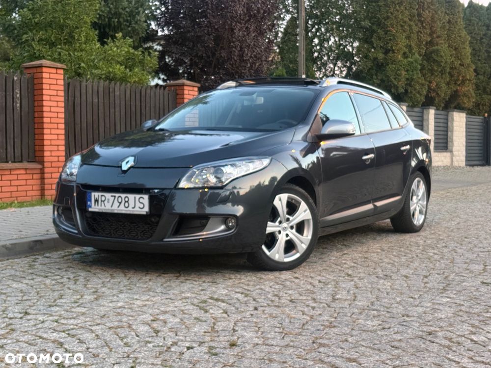 Renault Megane TCe 180 GT - 29