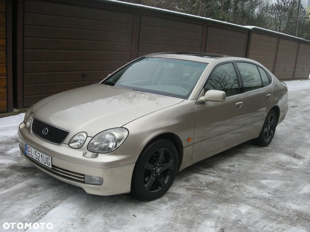 Lexus GS - 1