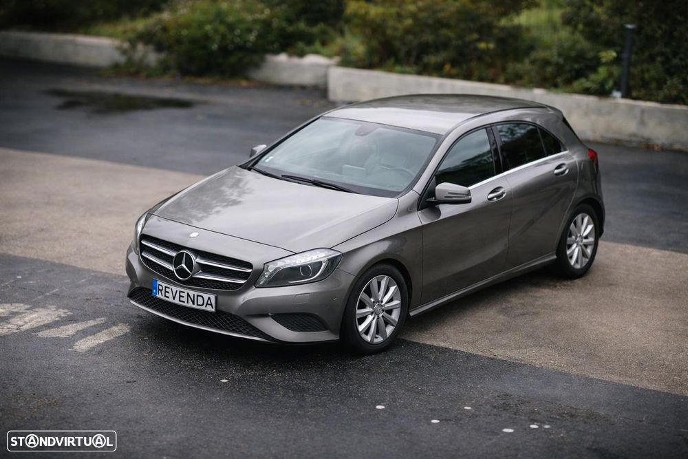 Mercedes-Benz A 180 CDI (BlueEFFICIENCY) Urban - 24