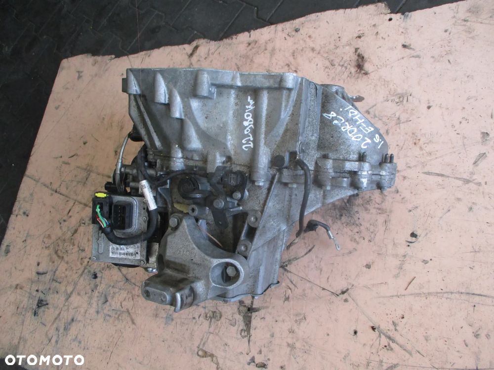 PEUGEOT CITROEN 1.6 E-HDI SKRZYNIA BIEGÓW 2010-15 20DR28 AUTOMAT 22980km - 1