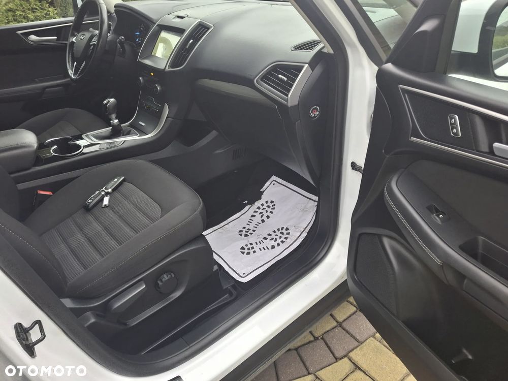 Ford Galaxy 2.0 TDCi 4WD Titanium - 16