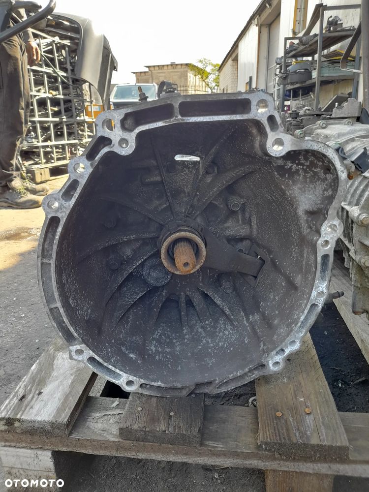 Skrzynia Lexus IS220 manualna - 3