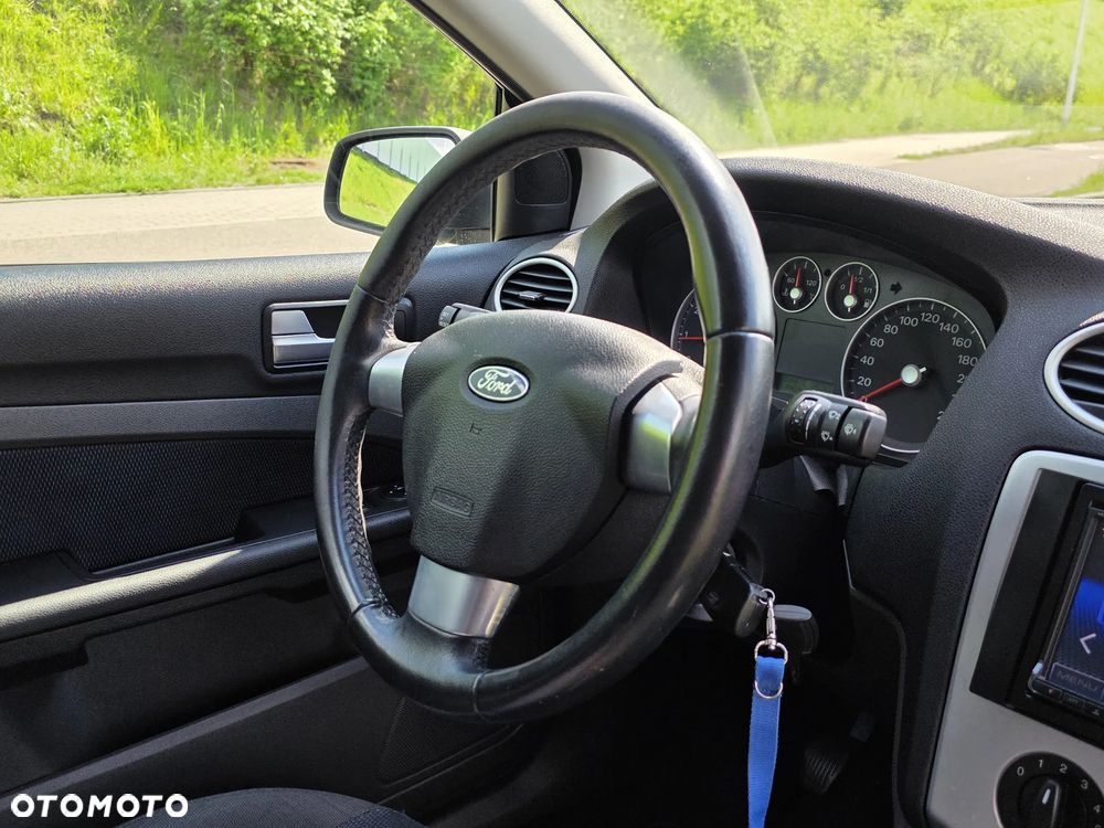 Ford Focus 1.8 Trend - 20