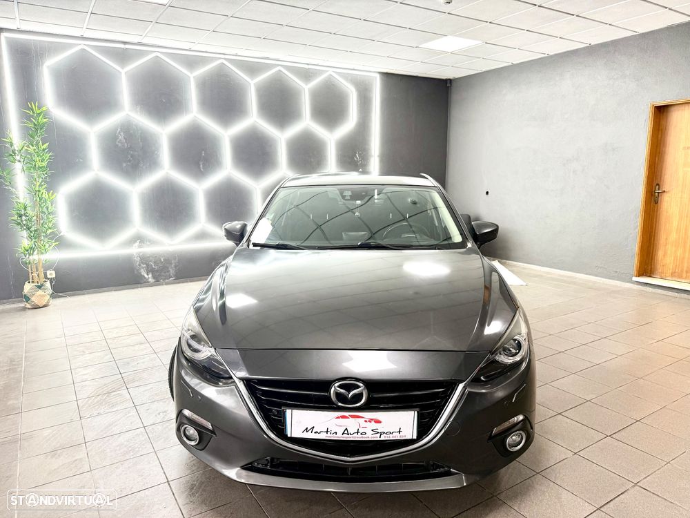 Mazda 3 Hatchback - 3