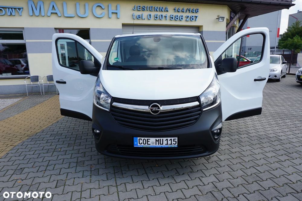 Opel Vivaro - 16