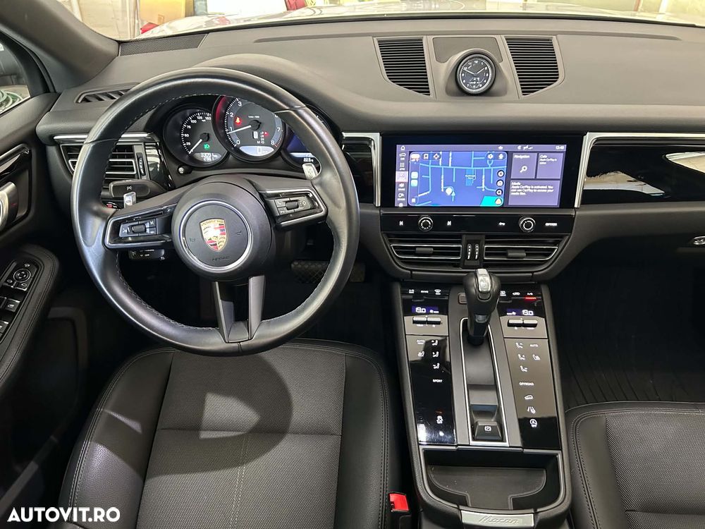 Porsche Macan - 9